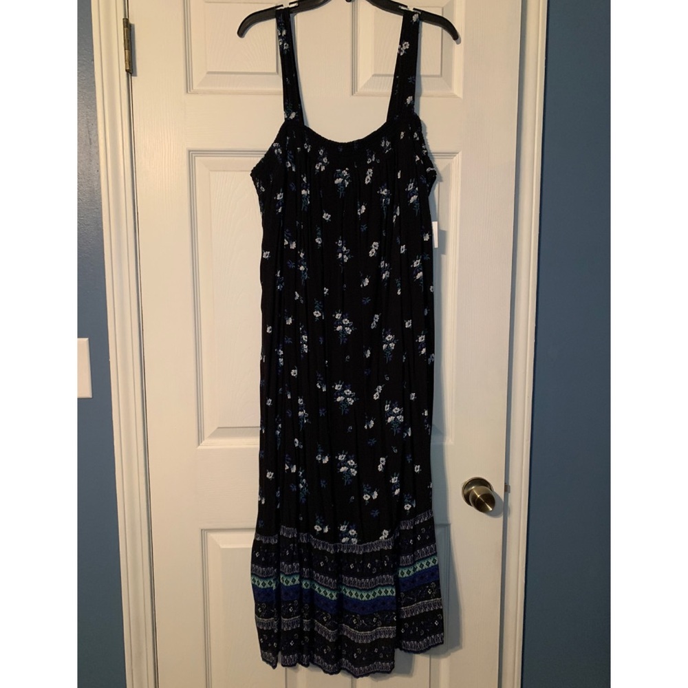 ⭐️NEW⭐️Floral ankle length dress